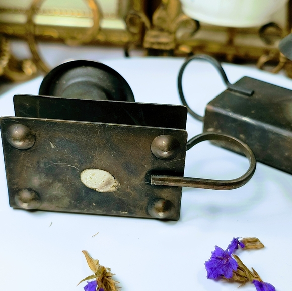 Vintage 1970s. Two Candle holders with match holders. Excellent condition - Picture 3 of 12